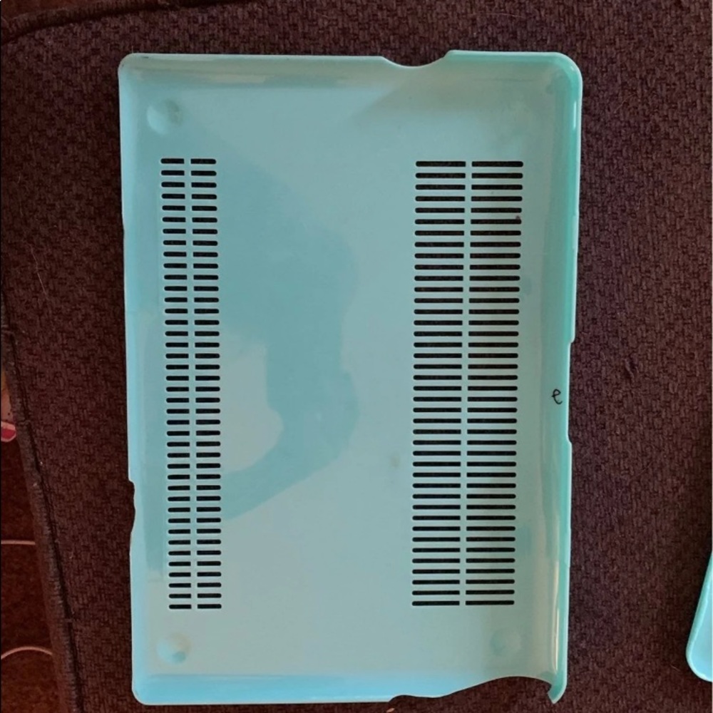 MacBook Pro case - Picture 2 of 4